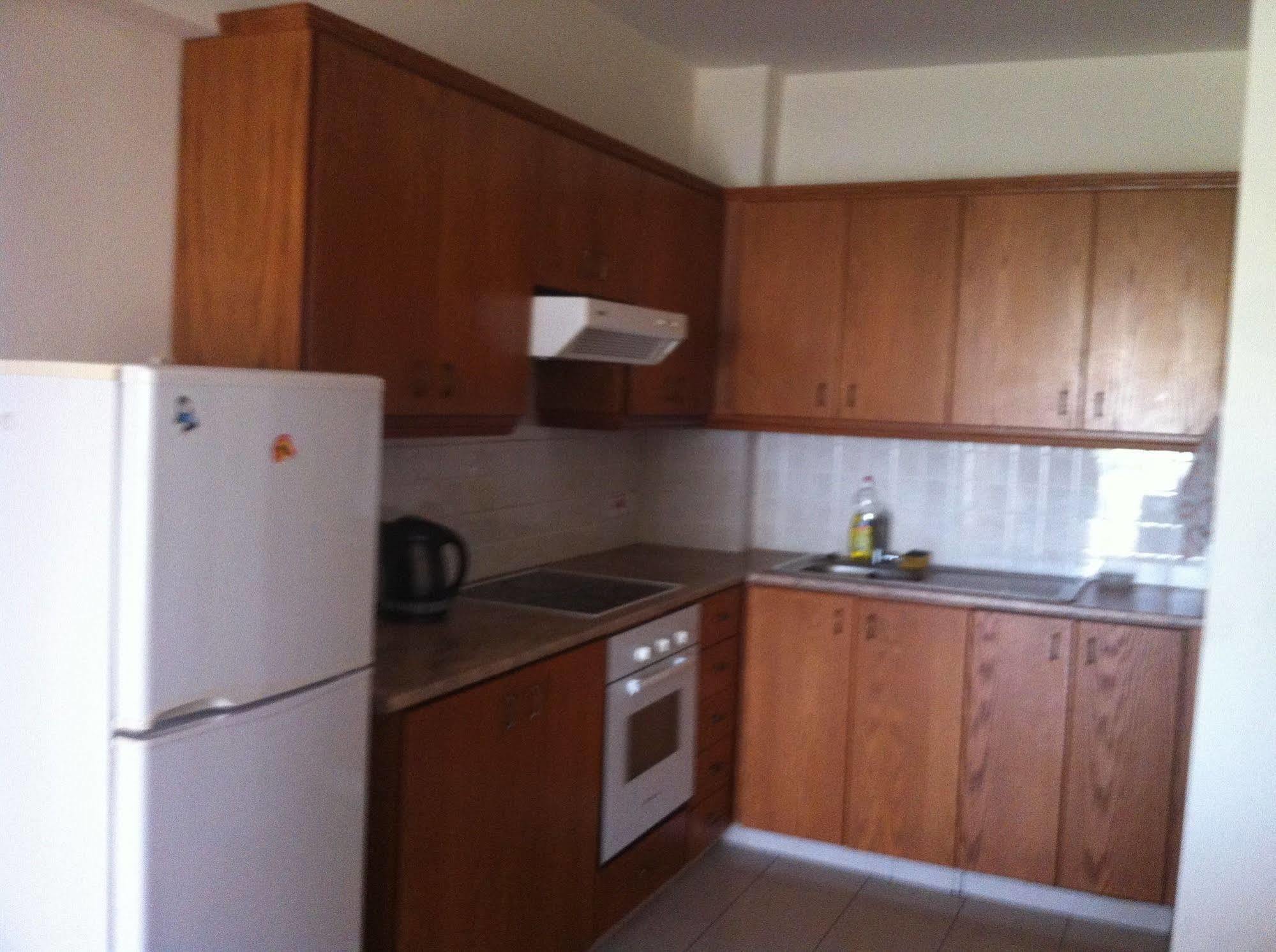 Zakos Court Apartments Ларнака Экстерьер фото